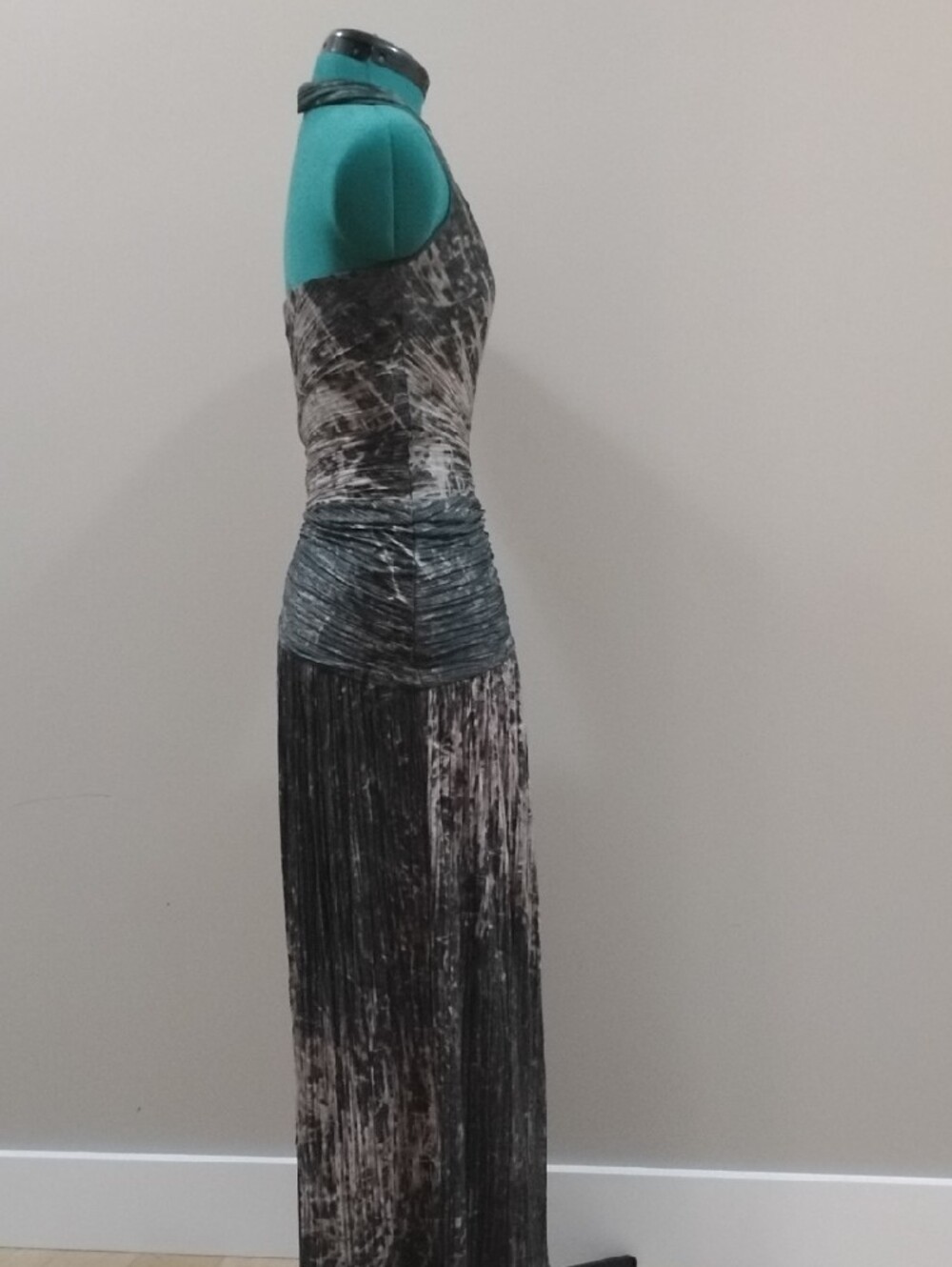 Halston Heritage Moss & Grey Pleated Halter Dress - Picture 5 of 9